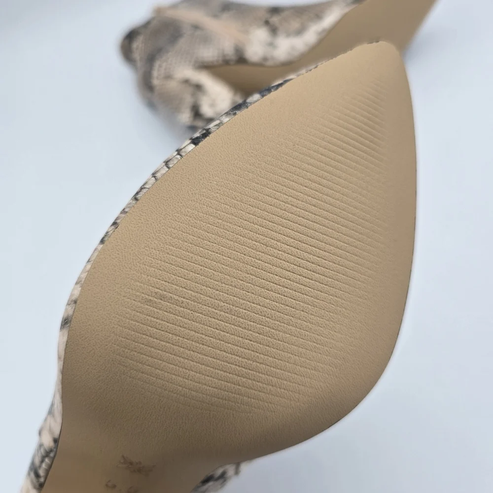 NWOT BCBGeneration Briel Booties, Women's 5.5, Natural Snake Print - Picture 14 of 16